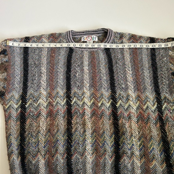 Vintage Jantzen Sport sweater L
Made in Taiwan - Picture 8 of 11